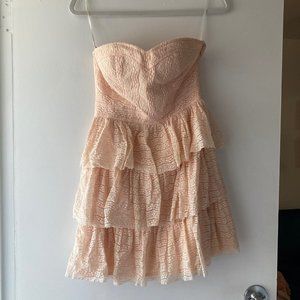 Lace / Frilly Short Prom Dress / Graduation
